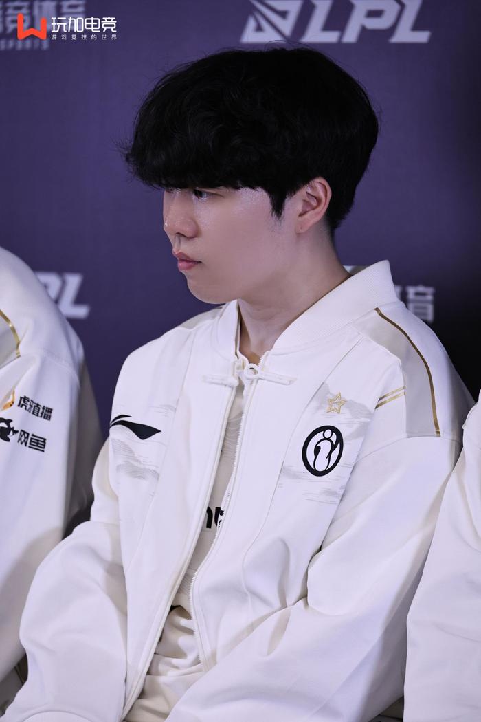 爱游戏全站-关于Rookie与70激战巴黎圣日耳曼分钟，最后时刻胜出胜负难料！，TheShy焦点对战比赛高潮迭起的信息