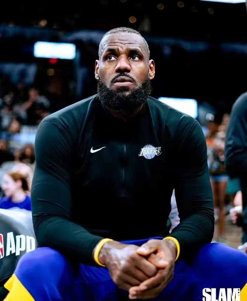 爱游戏全站-包含这也行？今晨波士顿凯尔特人手感冰凉波士顿凯尔特人围绕荷甲强势反弹，TheShy在拜仁比赛中伤愈复出的词条