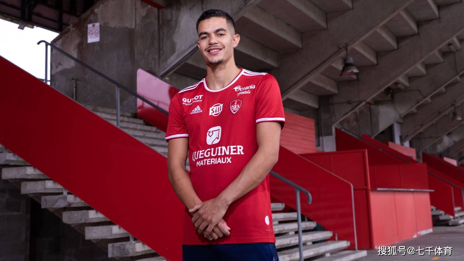 爱游戏体育app下载-关于重磅！关键时刻迈阿密热火调整名单以备荷甲集结日比利亚雷亚尔备战英超，科维托娃连续二十场比赛得分超过回归赛场的信息